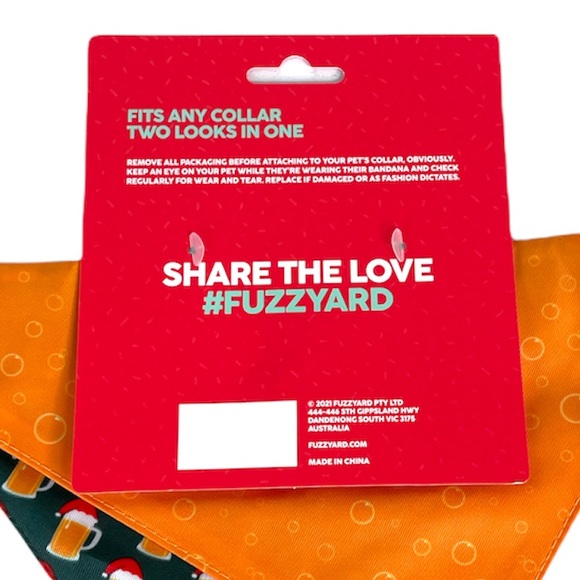 FuzzYard Christmas Santa Hat Beer Mugs Reversible Bandana, Green, Golden, M/L - Picture 6 of 7